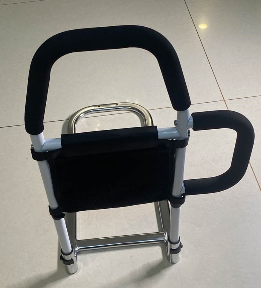 Recalled LEACHOI Bed Rail (back view)